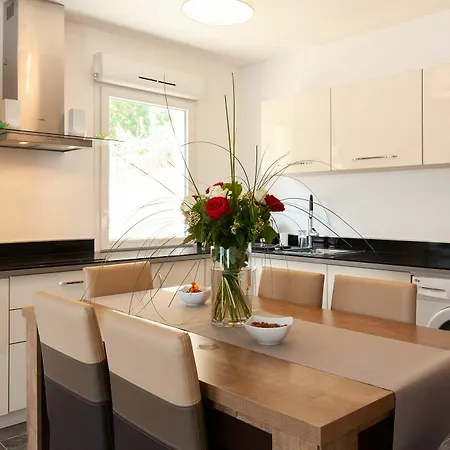 Apartment Corleone Cannes